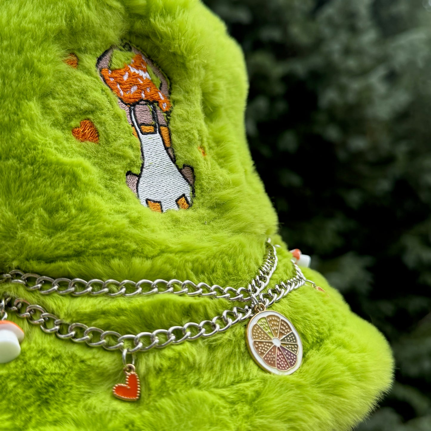 Green Heart Bucket Hat 3