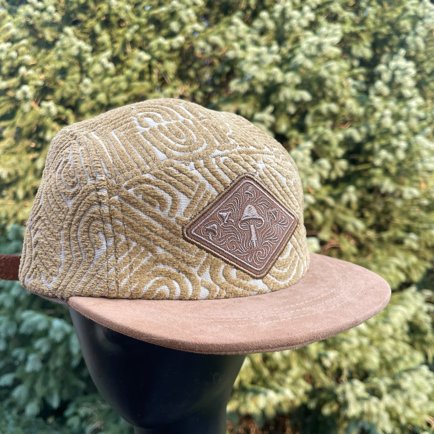 Golden Swirl- 5 Panel Hat - Short Brim