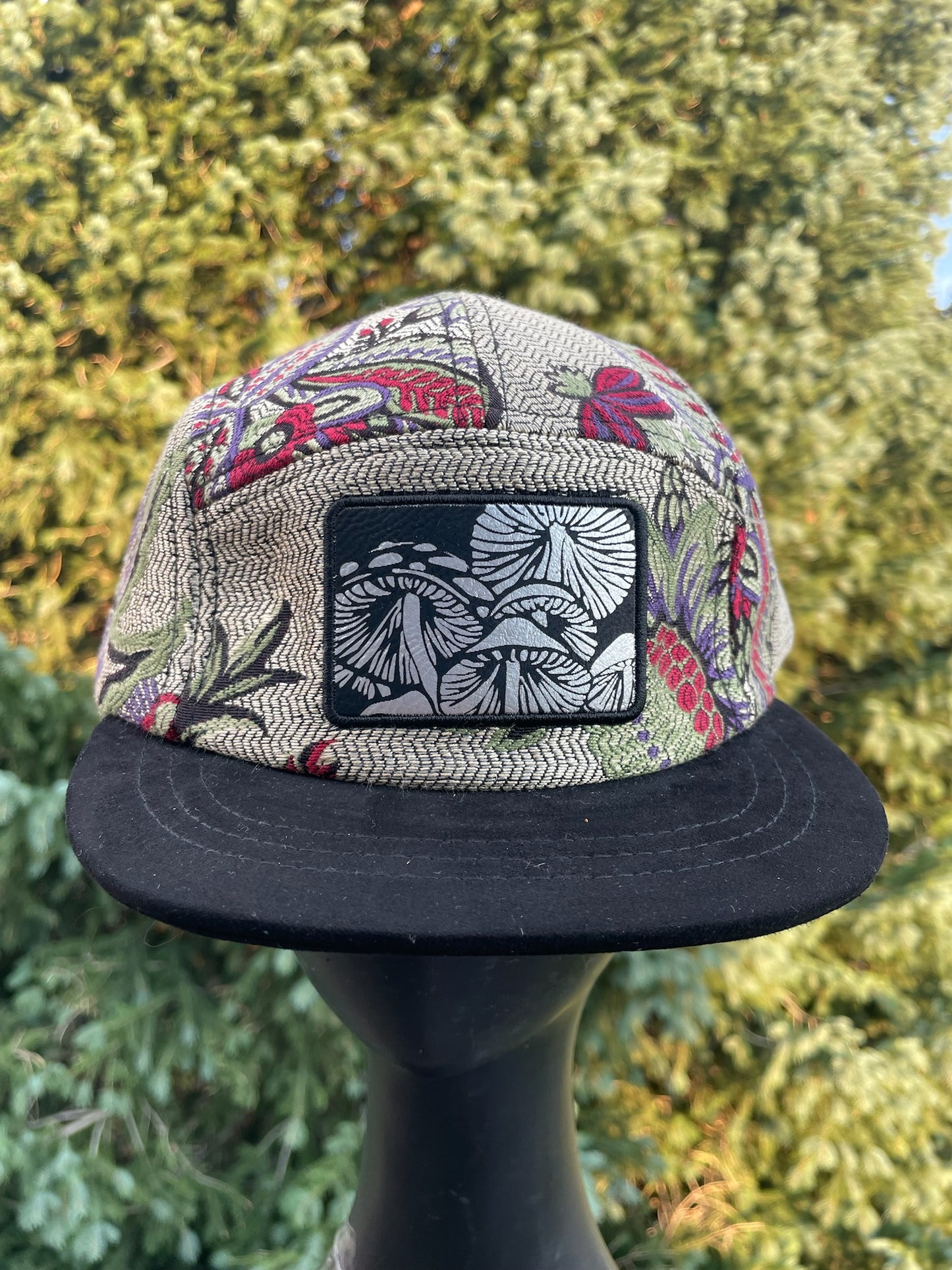 Silver Floral - 5 Panel - Long Brim