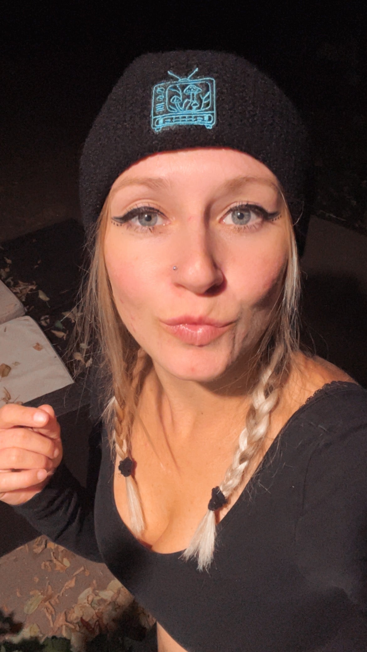 Fungirl Network Beanie - Black & Blue