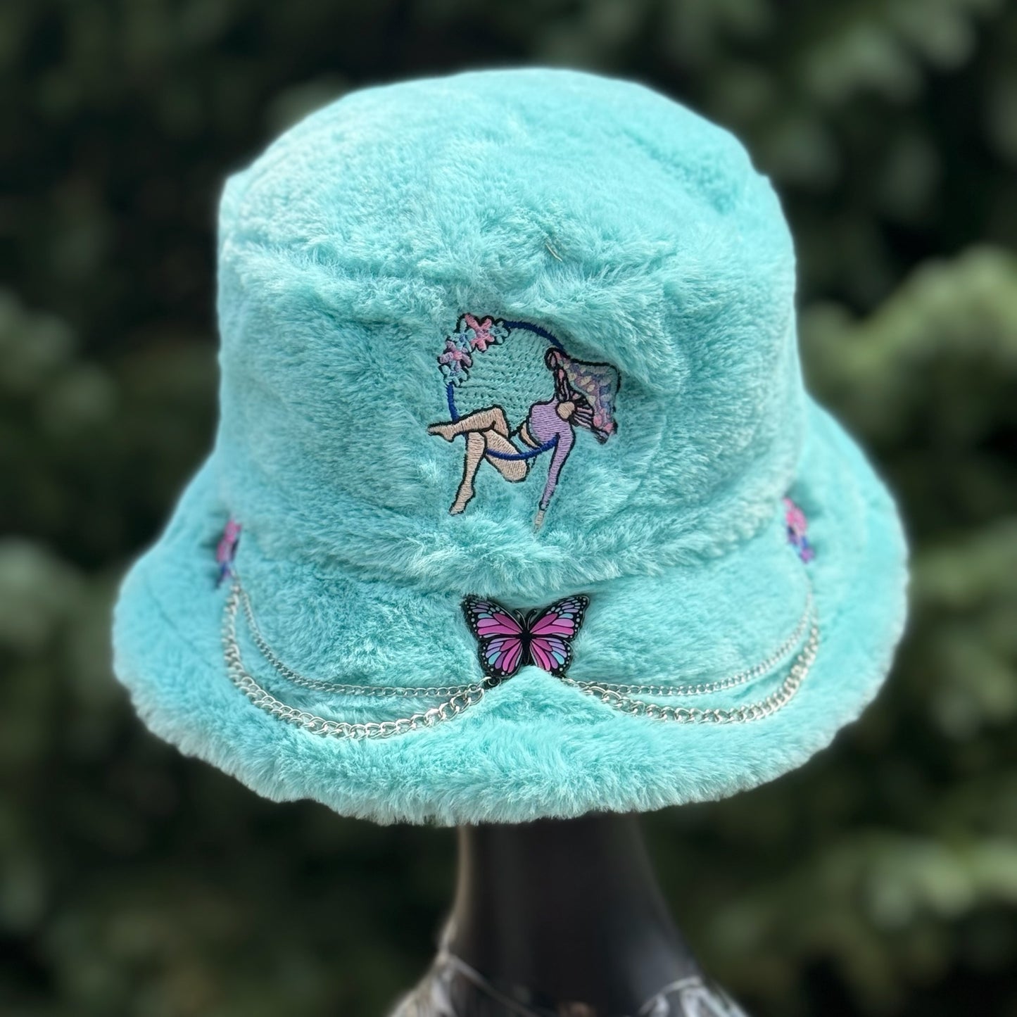 Teal Lyra Bucket Hat 1