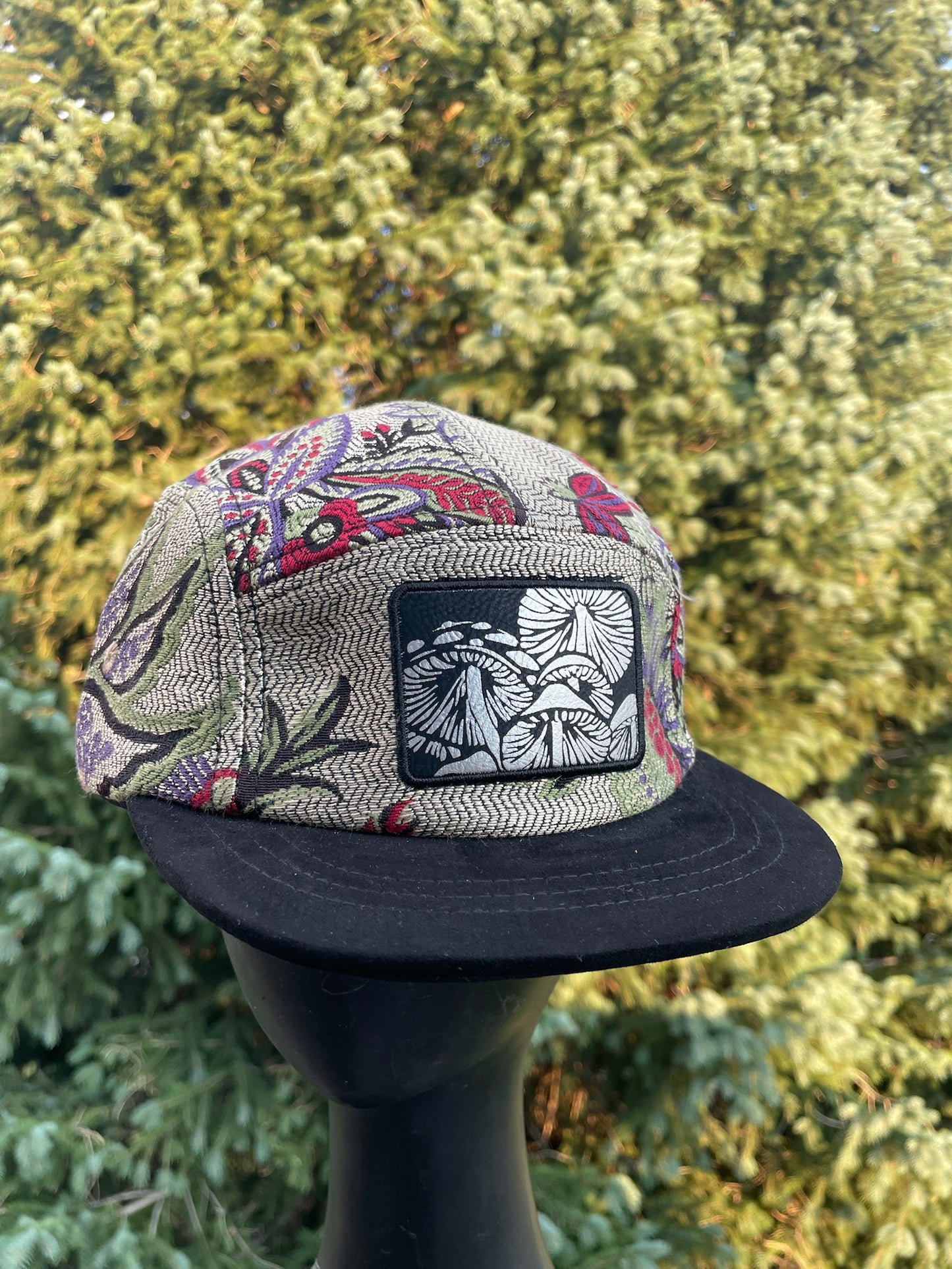 Silver Floral - 5 Panel - Long Brim