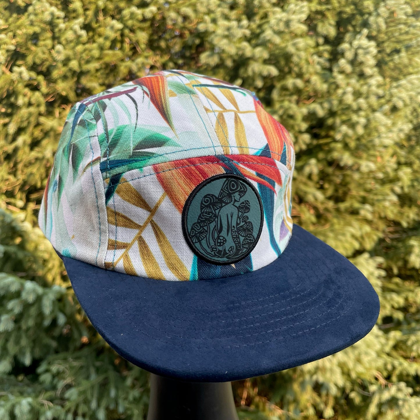 Flora - 5 Panel - Long Brim