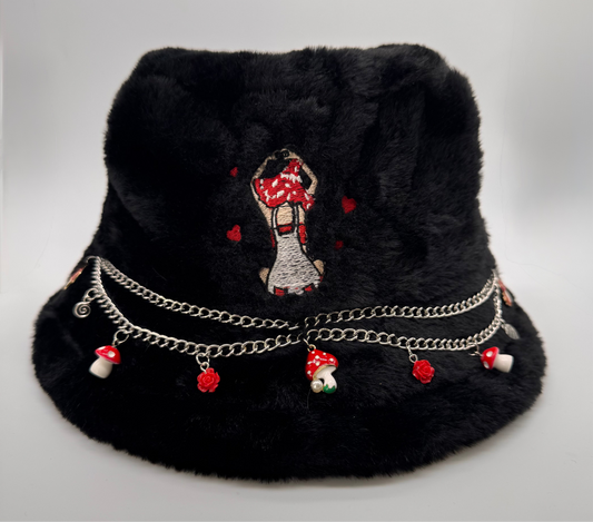 Black Heart Bucket Hat 1
