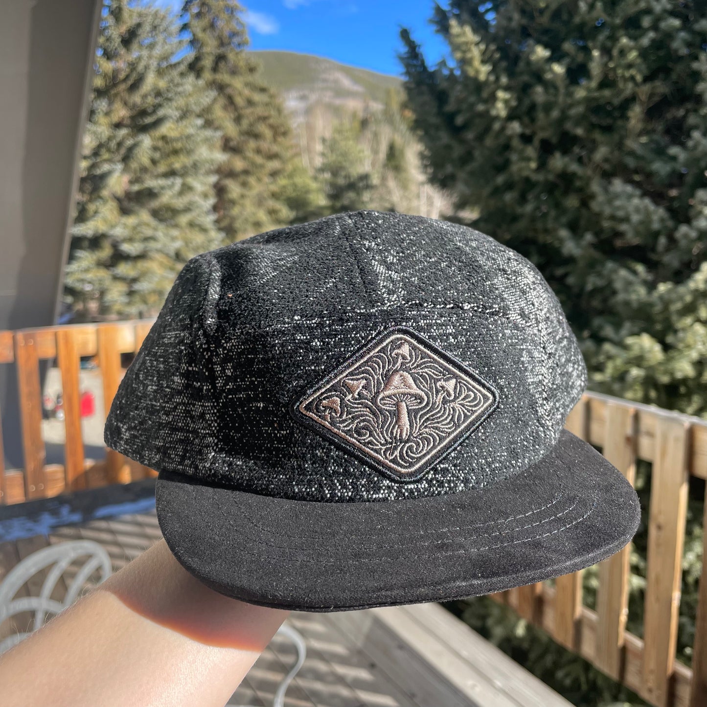 Black  - 5 Panel Hat - Short Brim