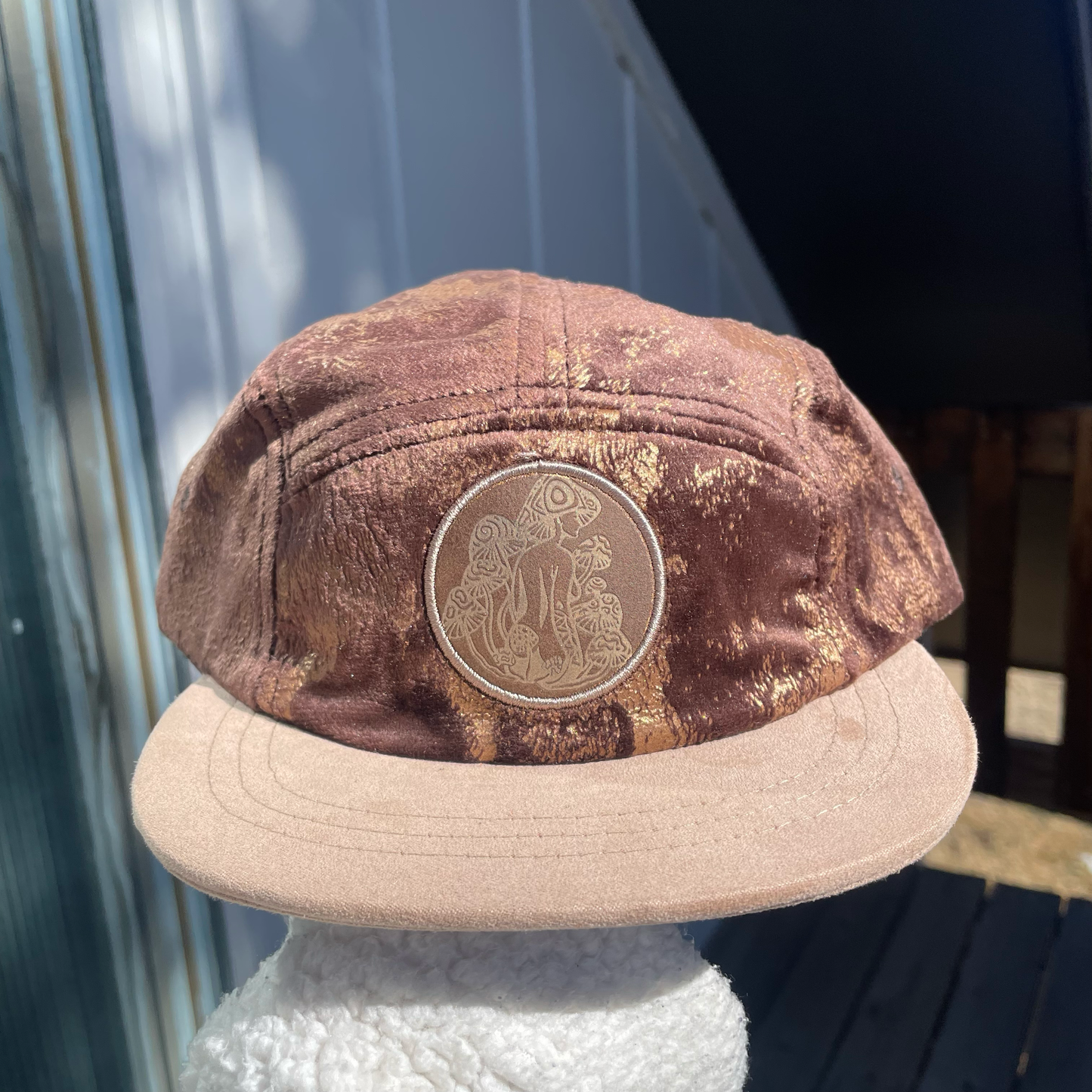 Tigers Eye - 5 Panel (Short Brim)